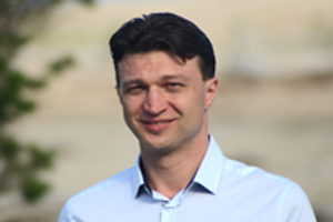Dr. Georg Mayer Dr. Georg Mayer